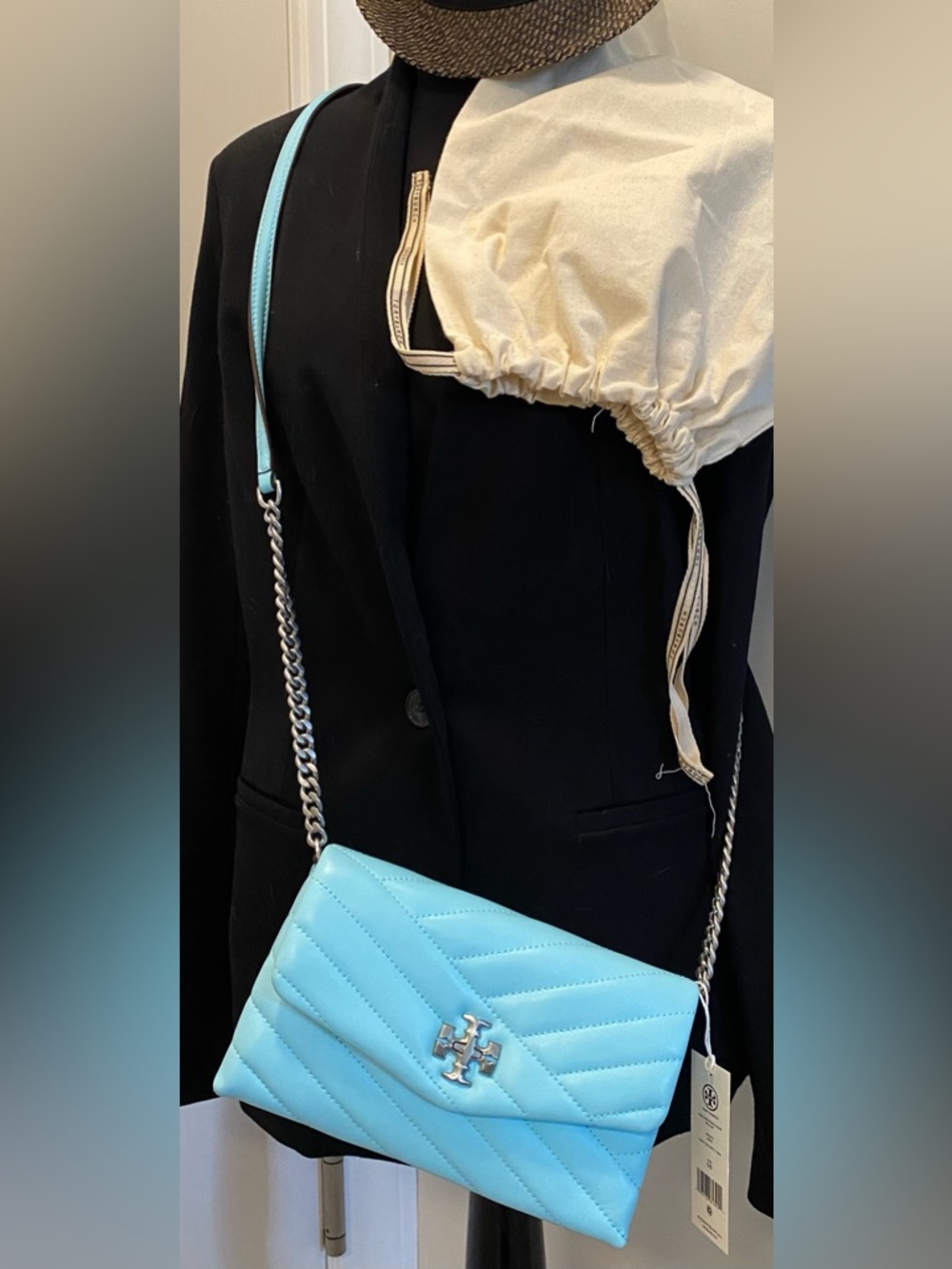NWT Tory Burch Kira Chevron Chain Wallet – Light Celeste (400) w/ Dust Bag
